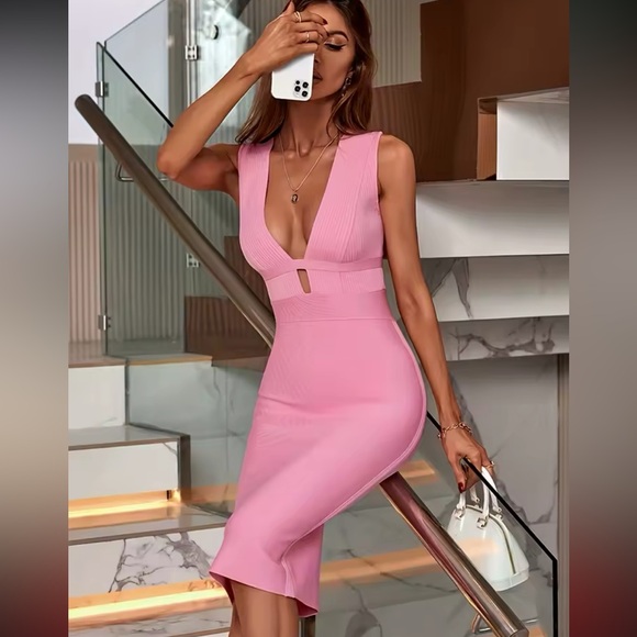 NWT XS Pink parfait authentic bandage fits size 2 Candy pink midi bodycon dress - Picture 13 of 15